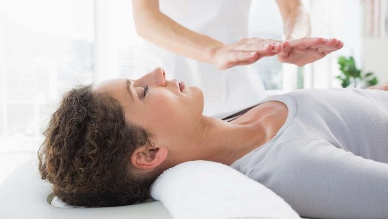 Foto: Aprende a curar con reiki